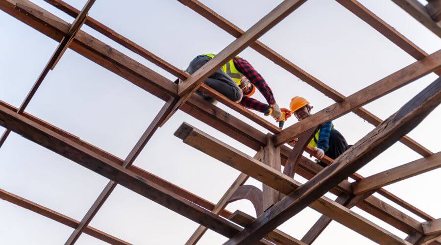 Professional gutter cleaning services in Woodland, GA